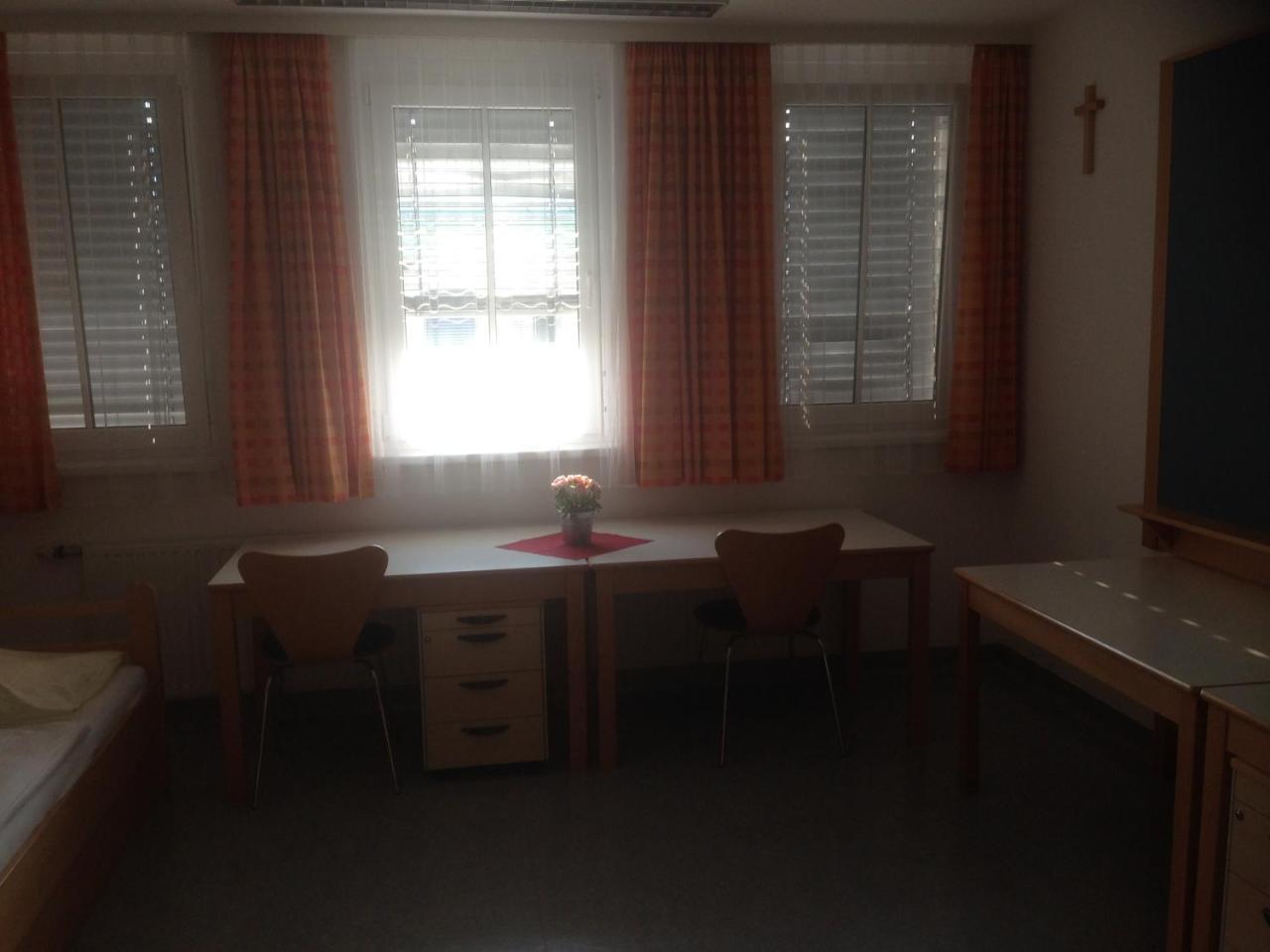 Hostel Obertrum Exteriér fotografie
